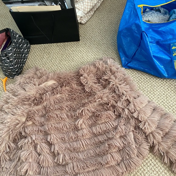 Furry coat great for holidays, nice occasions - Picture 3 of 4